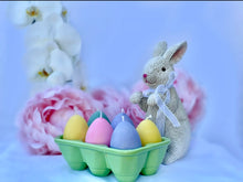 Load image into Gallery viewer, Flām Candles Spring Collection