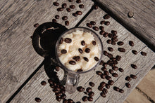 Load image into Gallery viewer, Rose Latte Candle